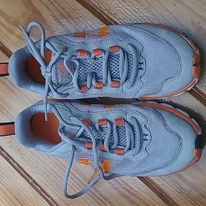Boys Under Armour Sneakers
